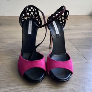 Elegant Pink Women's Sandals